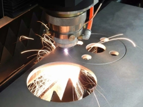 Nên cắt sắt bằng phương pháp nào hiệu quả nhất?